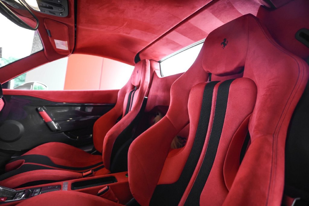 Used 2015 Ferrari 458 Speciale A RWD image 46