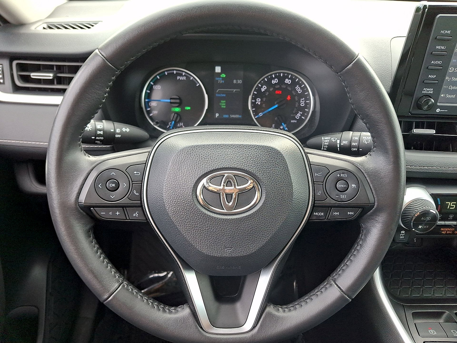 Used 2022 Toyota RAV4 XLE Premium AWD/4WD image 16