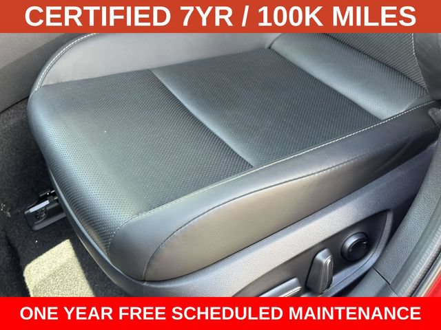 Used 2024 Toyota Prius XLE FWD image 15