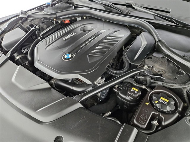 Used 2016 BMW 740i image 19