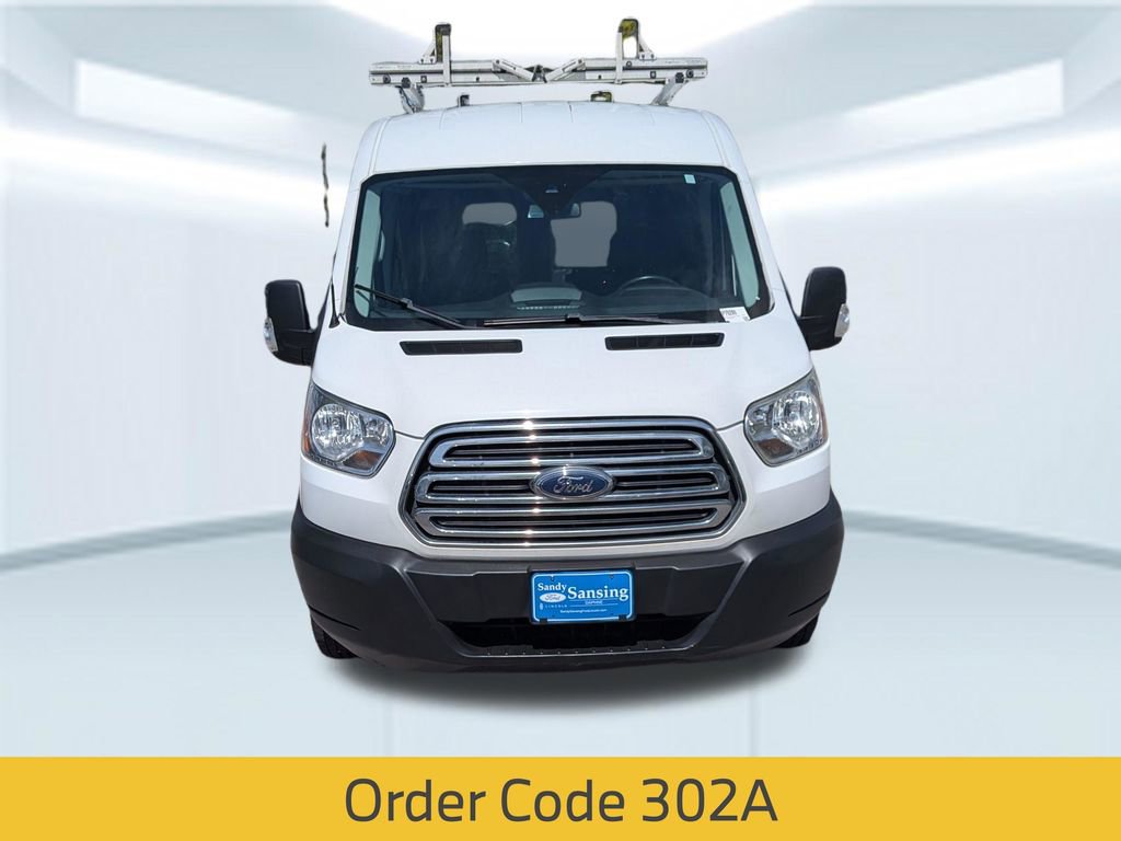 Used 2019 Ford Transit 150 XLT image 10