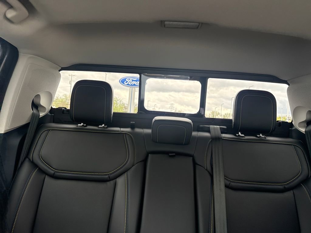 Used 2025 Ford Maverick Lobo AWD/4WD image 43