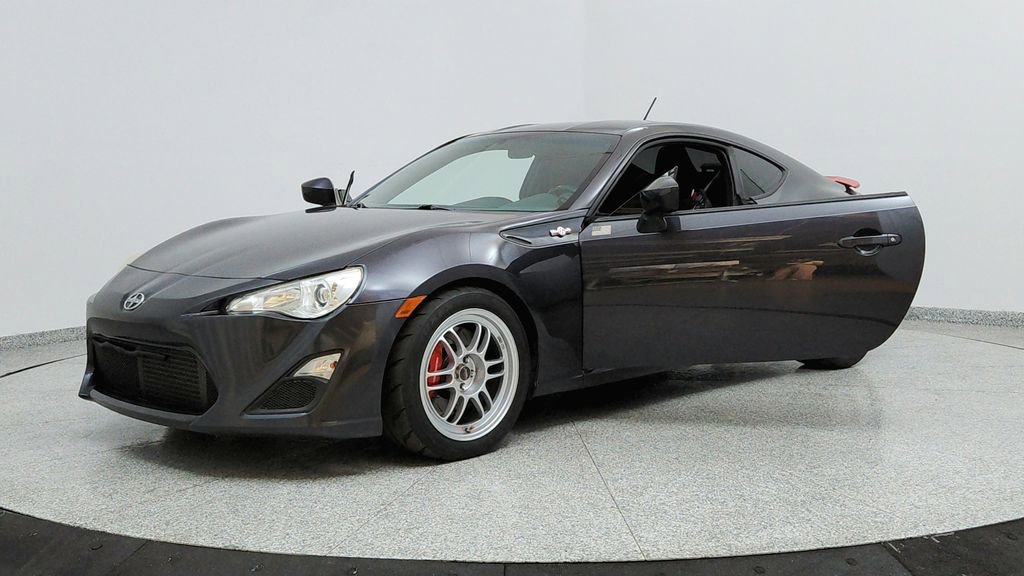 Used 2014 Scion FR-S Base image 9