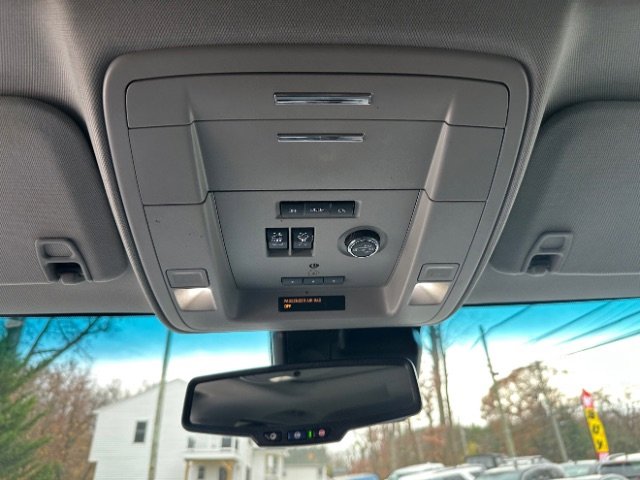 Used 2019 Chevrolet Suburban LT image 29