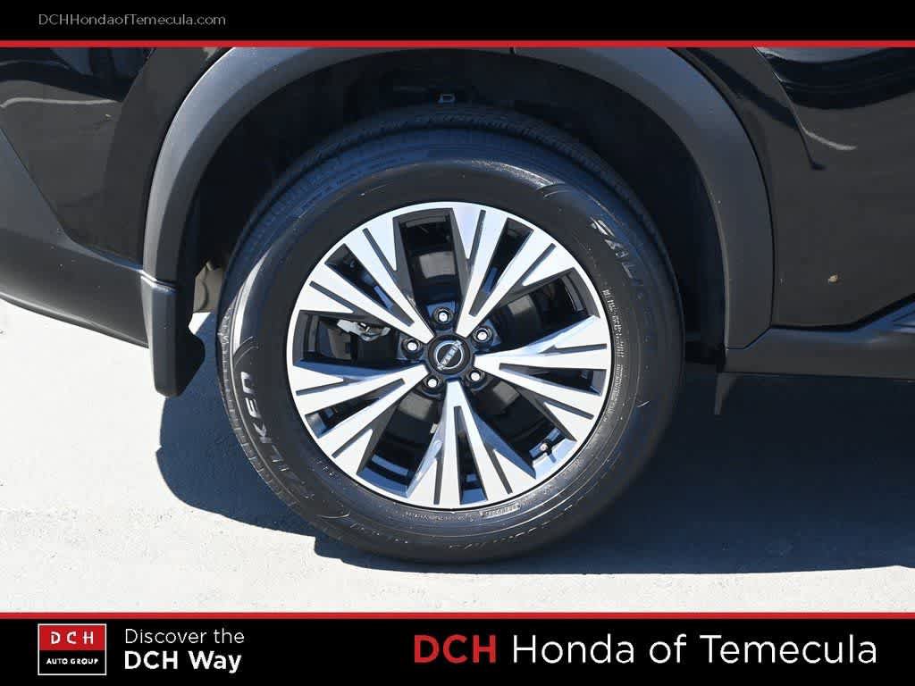 Used 2023 Nissan Rogue SV FWD image 23