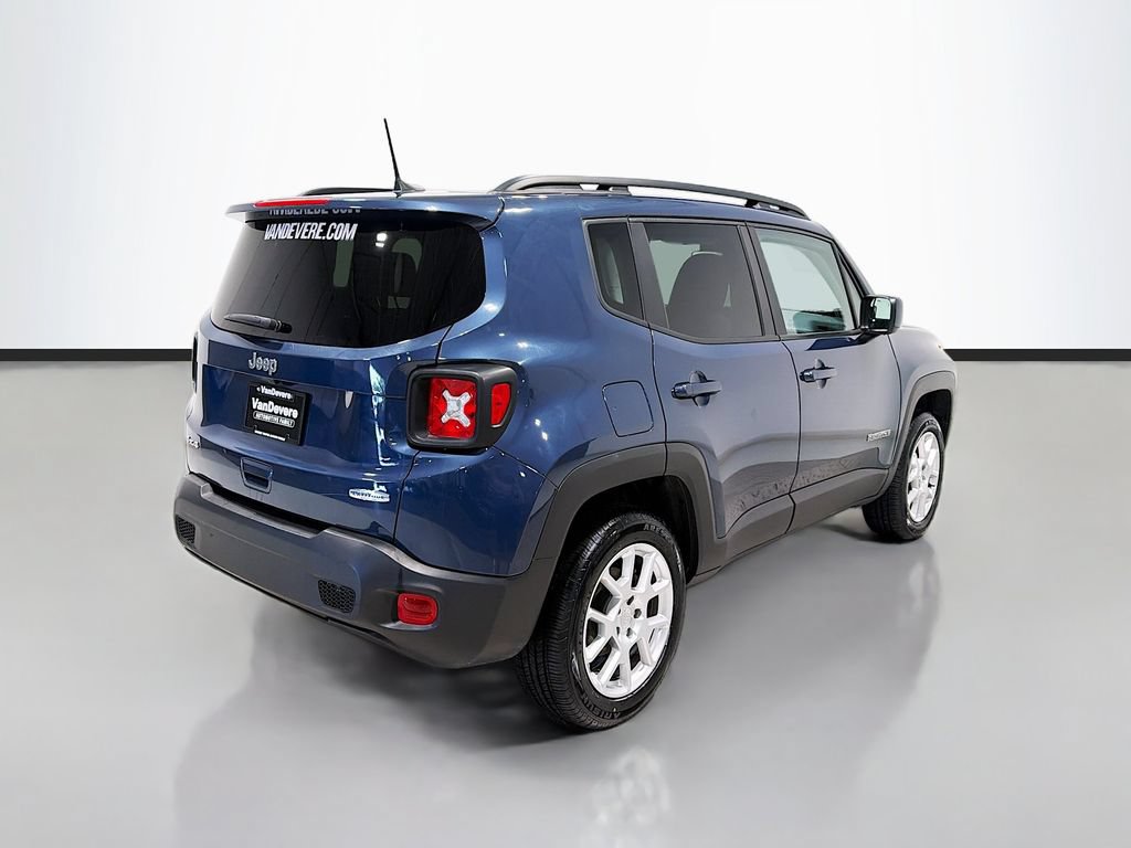 Used 2021 Jeep Renegade Latitude AWD/4WD image 9