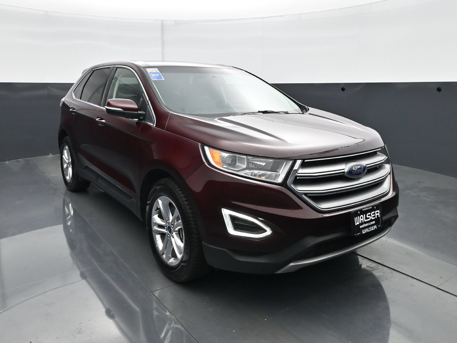 Used 2018 Ford Edge SEL w/ Equipment Group 201A AWD/4WD image 11