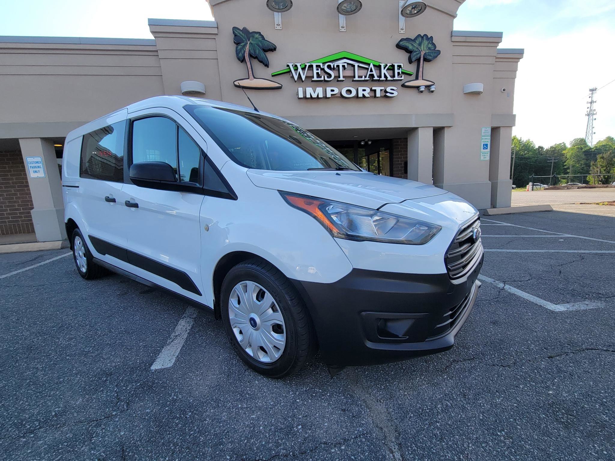 Used 2021 Ford Transit Connect XL FWD image 3