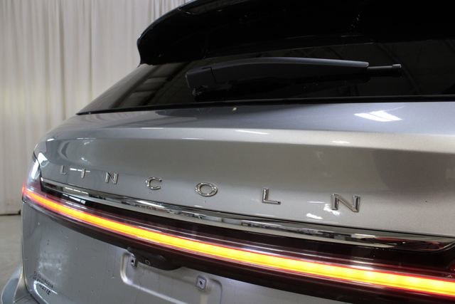 Used 2020 Lincoln Nautilus Reserve w/ Equipment Group 201A AWD/4WD image 32