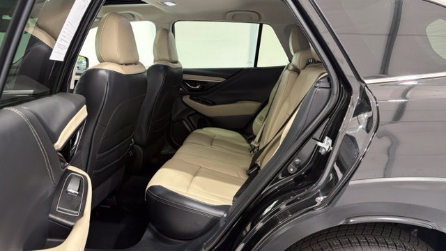 Used 2024 Subaru Outback Limited AWD/4WD image 18