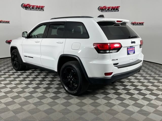 Used 2018 Jeep Grand Cherokee Laredo AWD/4WD image 6