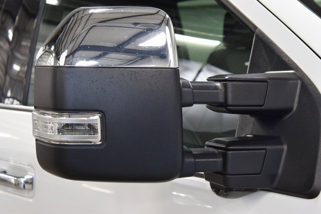 Used 2022 Ford F450 Platinum w/ FX4 Off-Road Package image 18