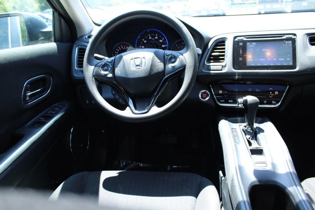 Used 2017 Honda HR-V EX image 15