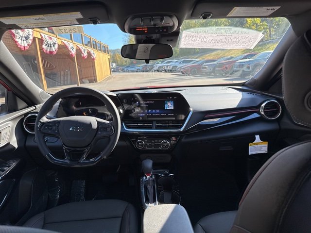 New 2026 Chevrolet Trax RS w/ Sunroof Package image 14