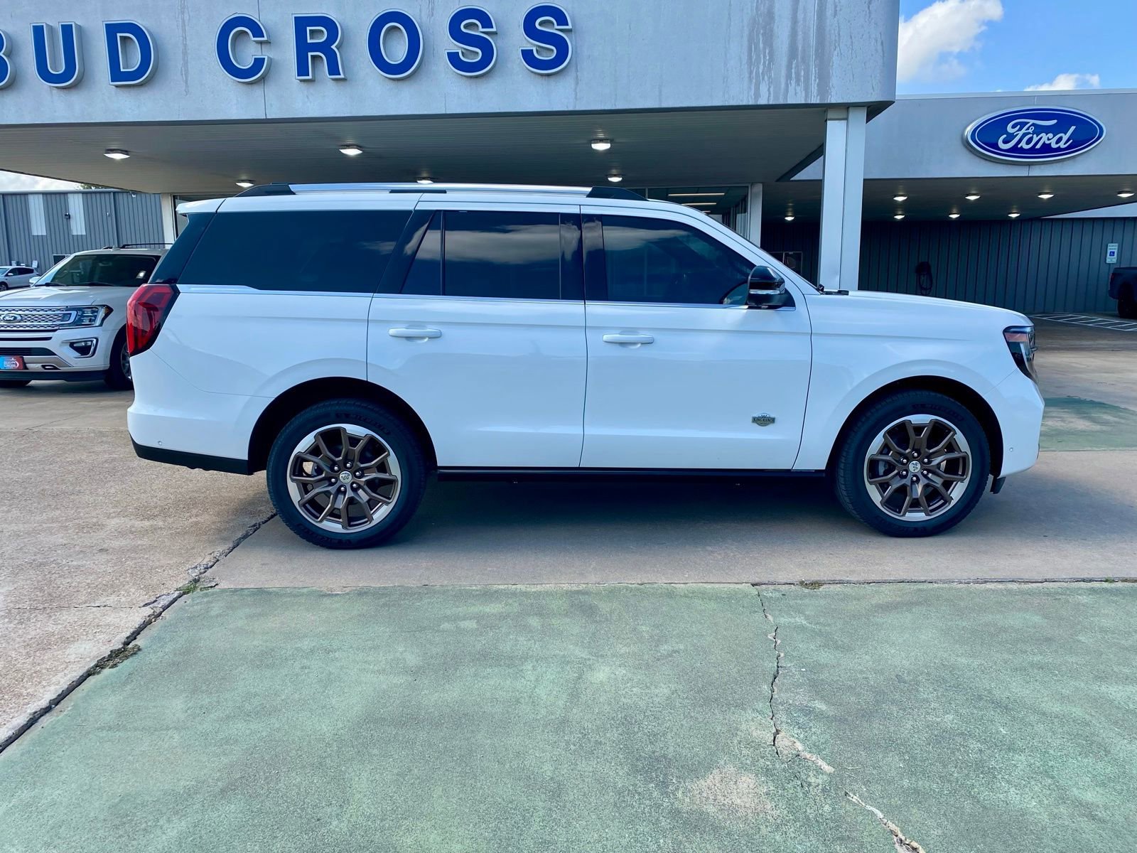 New 2025 Ford Expedition King Ranch video 2