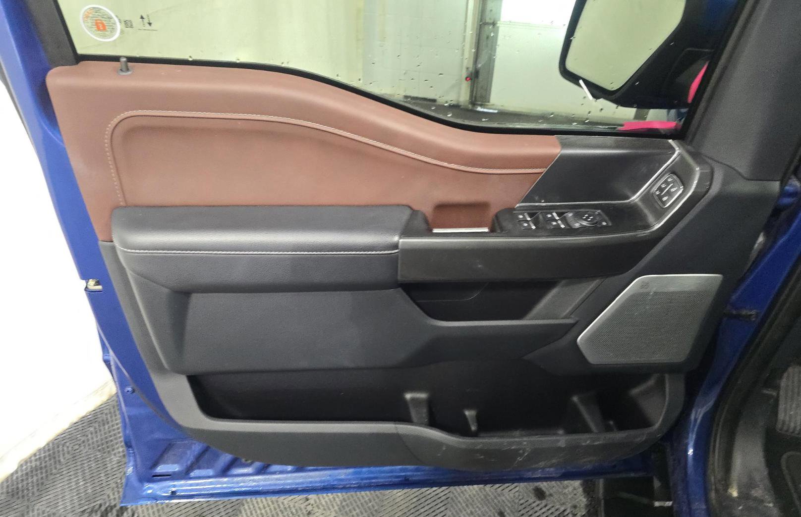 Used 2023 Ford F150 Lariat w/ Equipment Group 502A High image 11