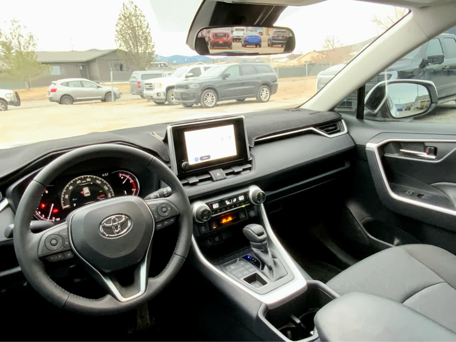Used 2025 Toyota RAV4 XLE w/ Convenience Package image 34