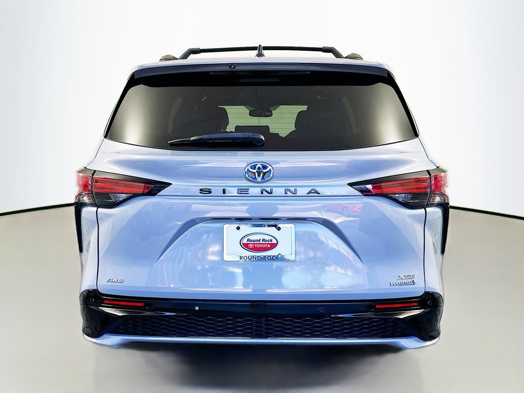 Certified 2023 Toyota Sienna XSE w/ XSE Plus Package AWD/4WD image 6