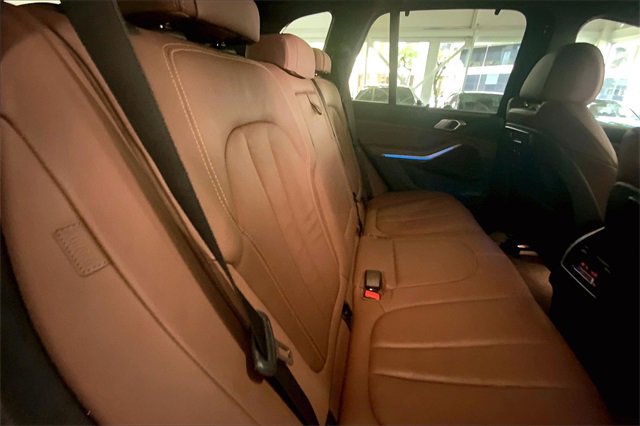 Used 2022 BMW X5 xDrive45e w/ M Sport Package image 26
