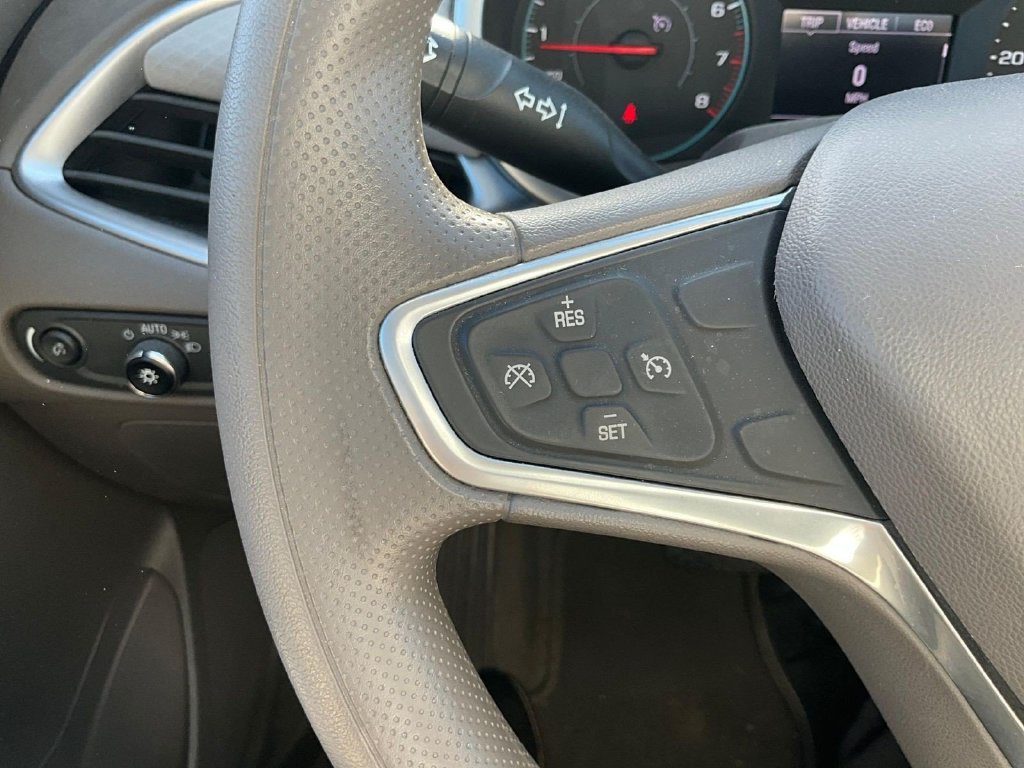 Used 2022 Chevrolet Malibu LT FWD image 12