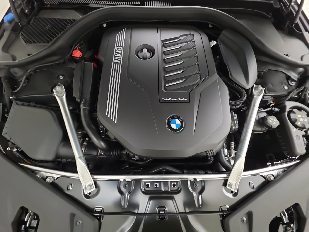 New 2026 BMW 840i xDrive AWD/4WD image 32