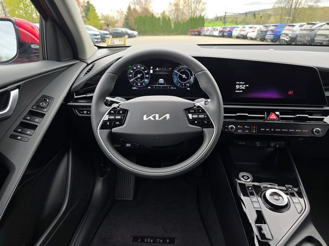 New 2026 Kia Niro Wind w/ Wind Preserve Package FWD image 19