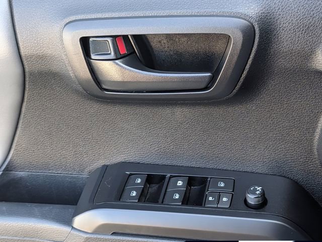 Used 2023 Toyota Tacoma SR AWD/4WD image 23