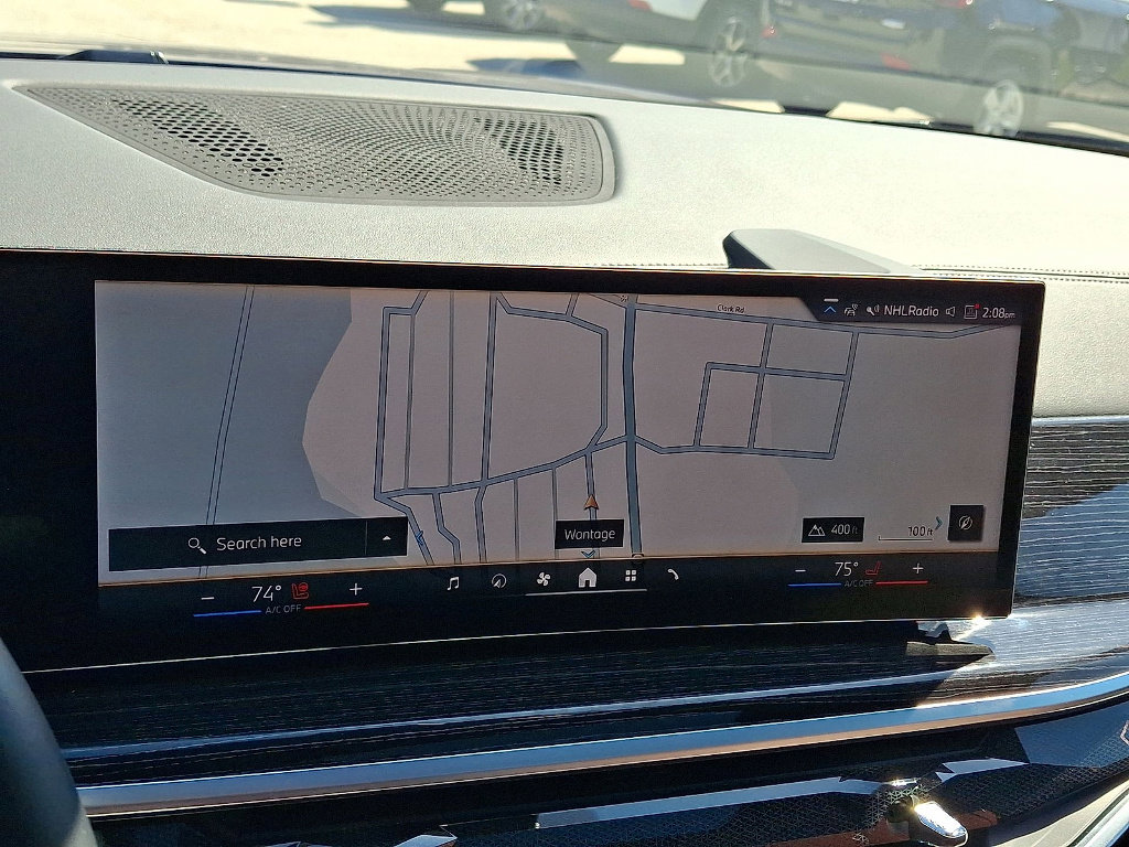 Used 2024 BMW X5 xDrive40i w/ M Sport Package image 14