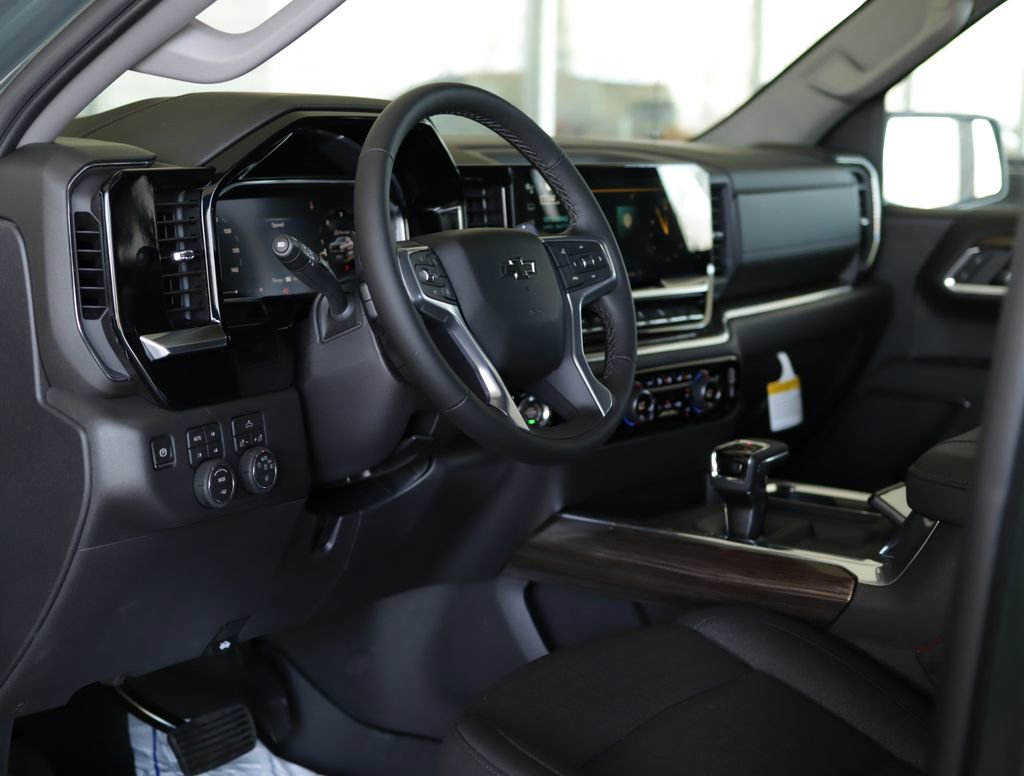 New 2026 Chevrolet Silverado 1500 LT Trail Boss w/ Protection Package image 9