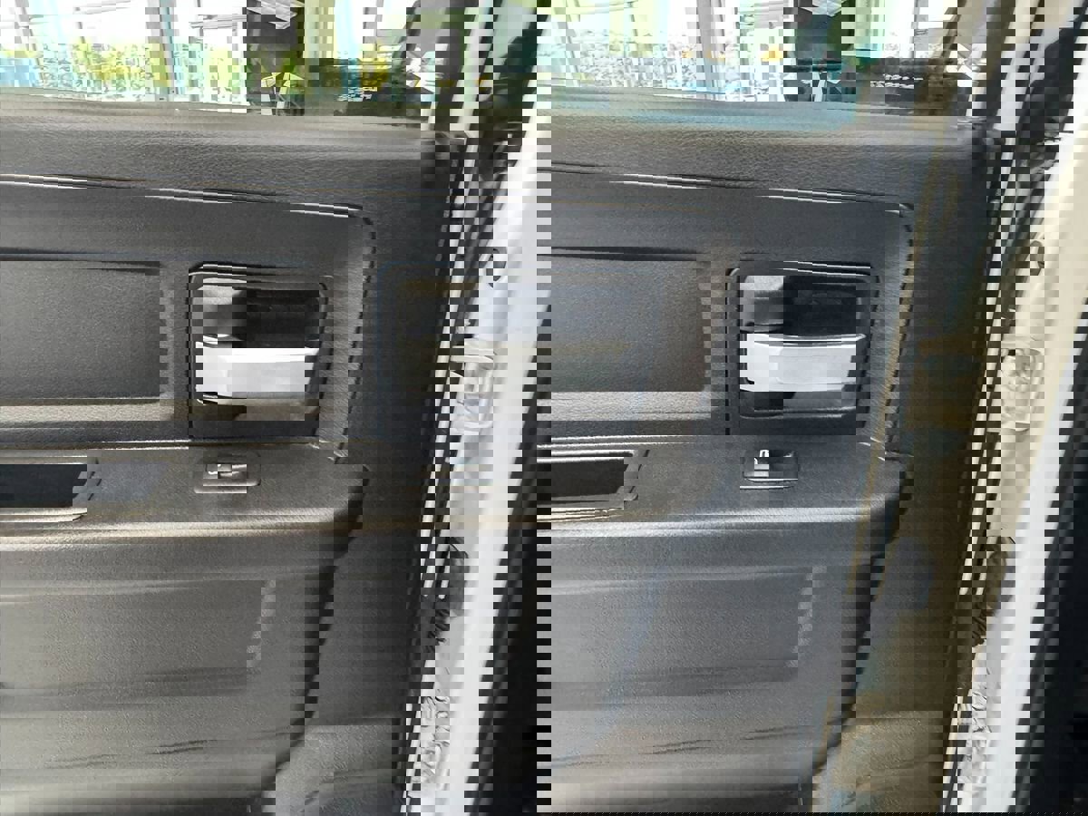 Used 2019 RAM 5500 Tradesman w/ Ambulance Prep Group image 37