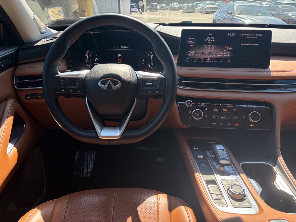 Used 2023 INFINITI QX60 Sensory w/ Vision Package AWD/4WD image 21