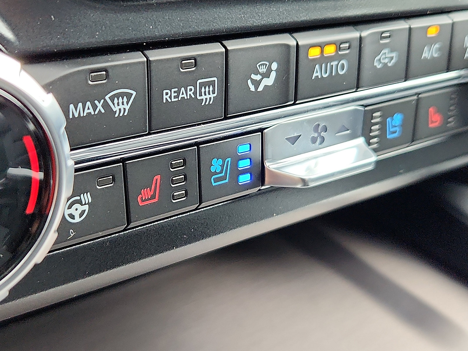 New 2026 Ford F450 Platinum AWD/4WD image 18