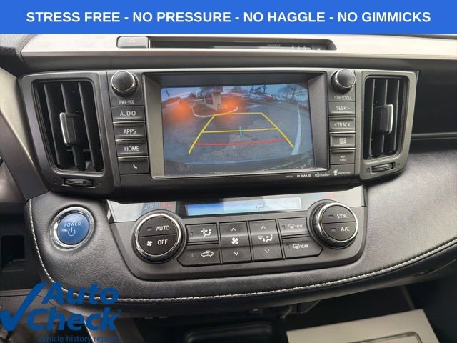 Used 2017 Toyota RAV4 XLE w/ Convenience Package image 22