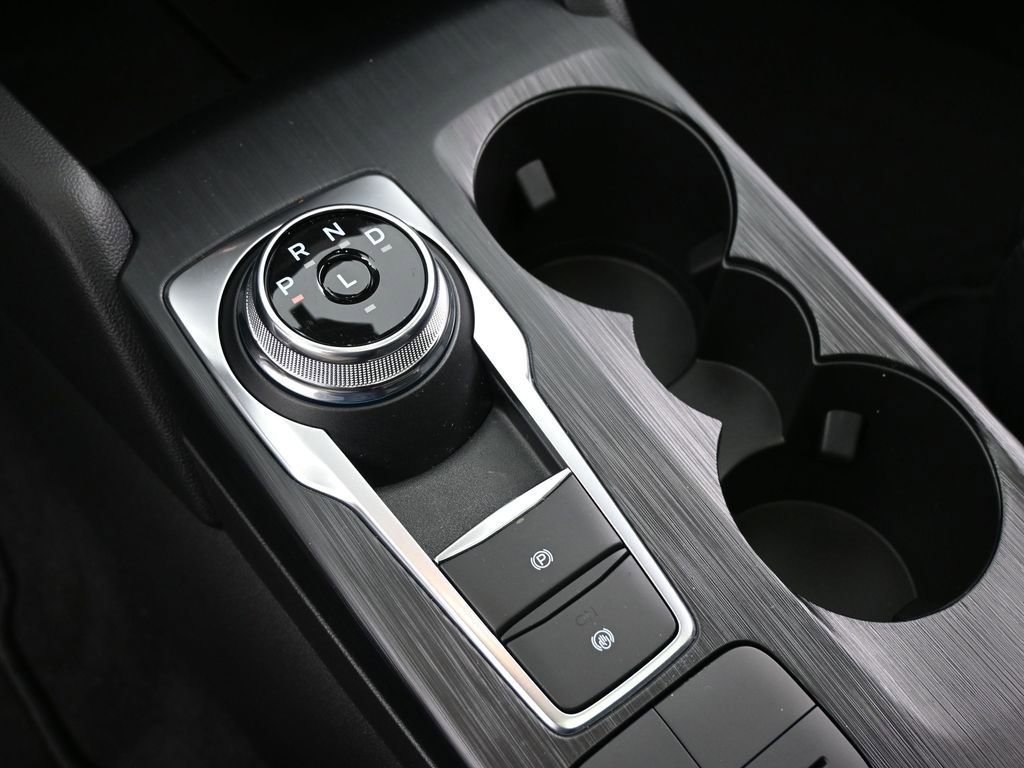 New 2025 Ford Escape ST-Line Elite image 18