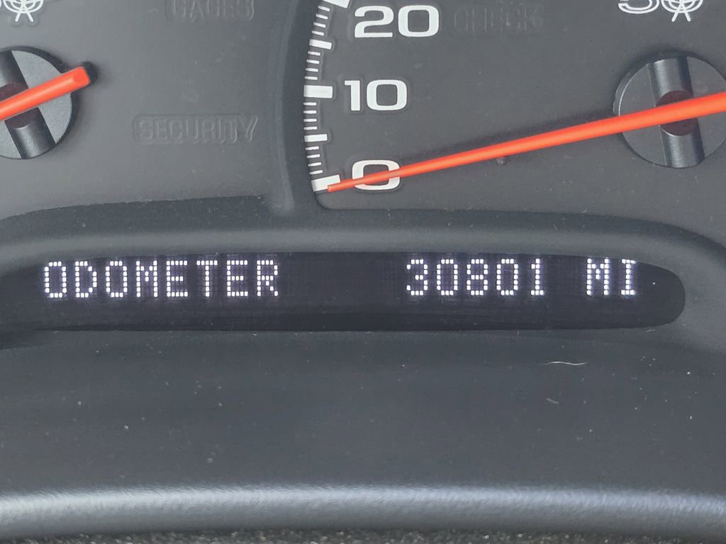 Used 2003 Chevrolet Corvette Convertible w/ Preferred Equipment Group1 image 30