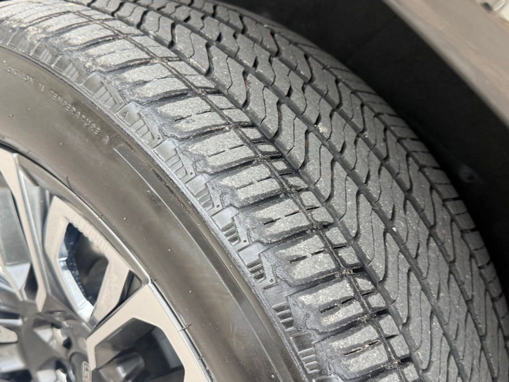 Used 2023 GMC Yukon XL Denali Ultimate image 44