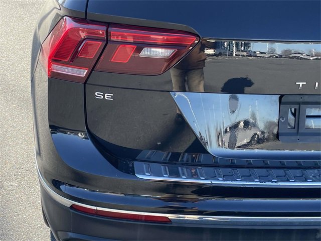 Used 2022 Volkswagen Tiguan SE image 14