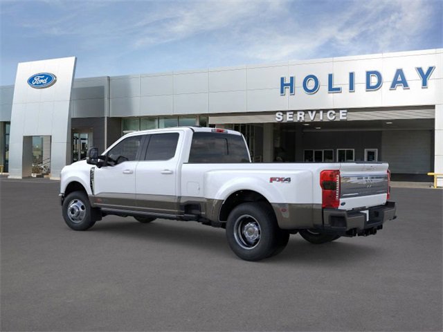 New 2026 Ford F350 King Ranch w/ FX4 Off-Road Package image 4