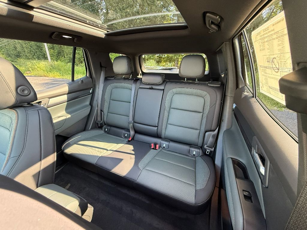 New 2026 GMC Terrain AT4 image 23