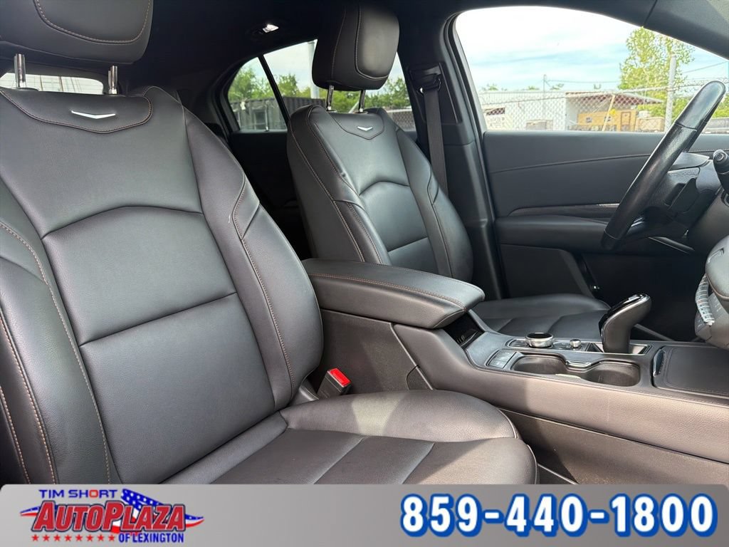 Used 2023 Cadillac XT4 Sport w/ LPO, Onyx Lite Package FWD image 21