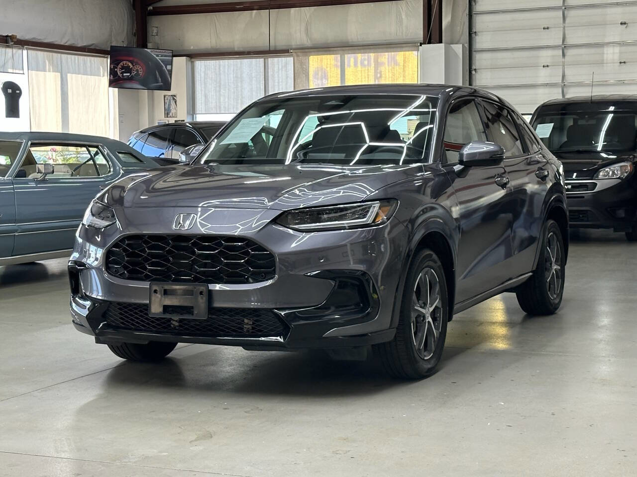 Used 2024 Honda HR-V EX-L image 5