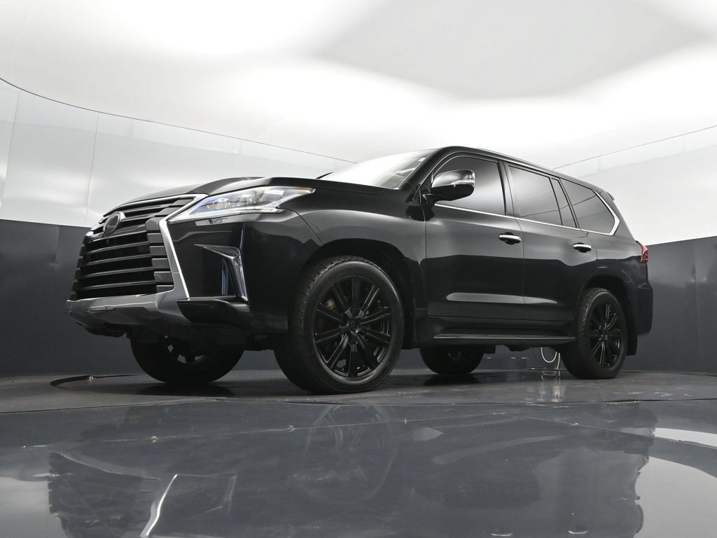 Used 2017 Lexus LX 570 4WD image 40