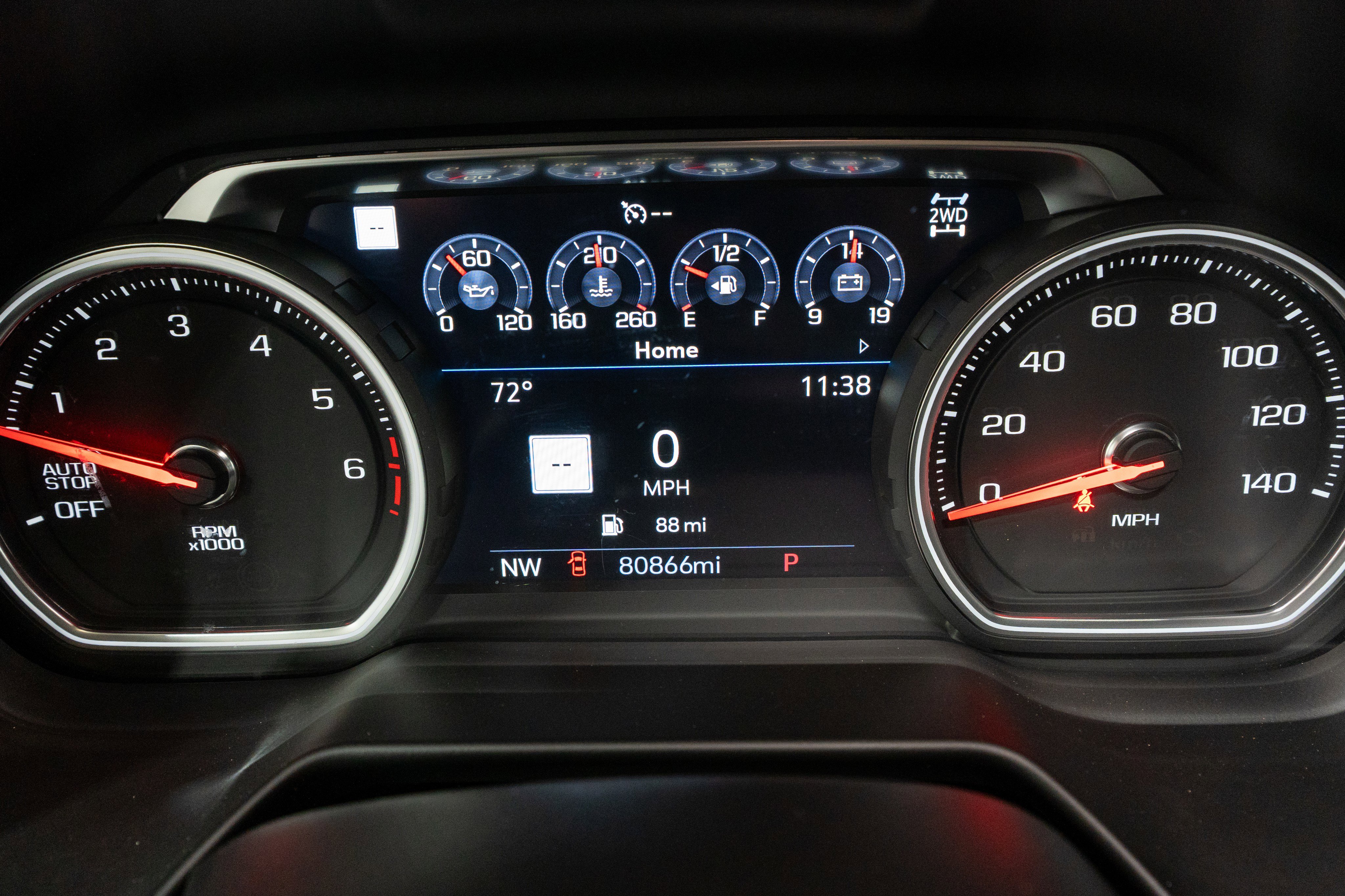 Used 2021 Chevrolet Tahoe Premier AWD/4WD image 25