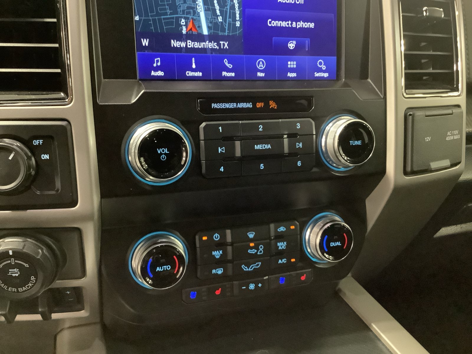 Used 2019 Ford F150 Lariat w/ Equipment Group 502A Luxury RWD image 14
