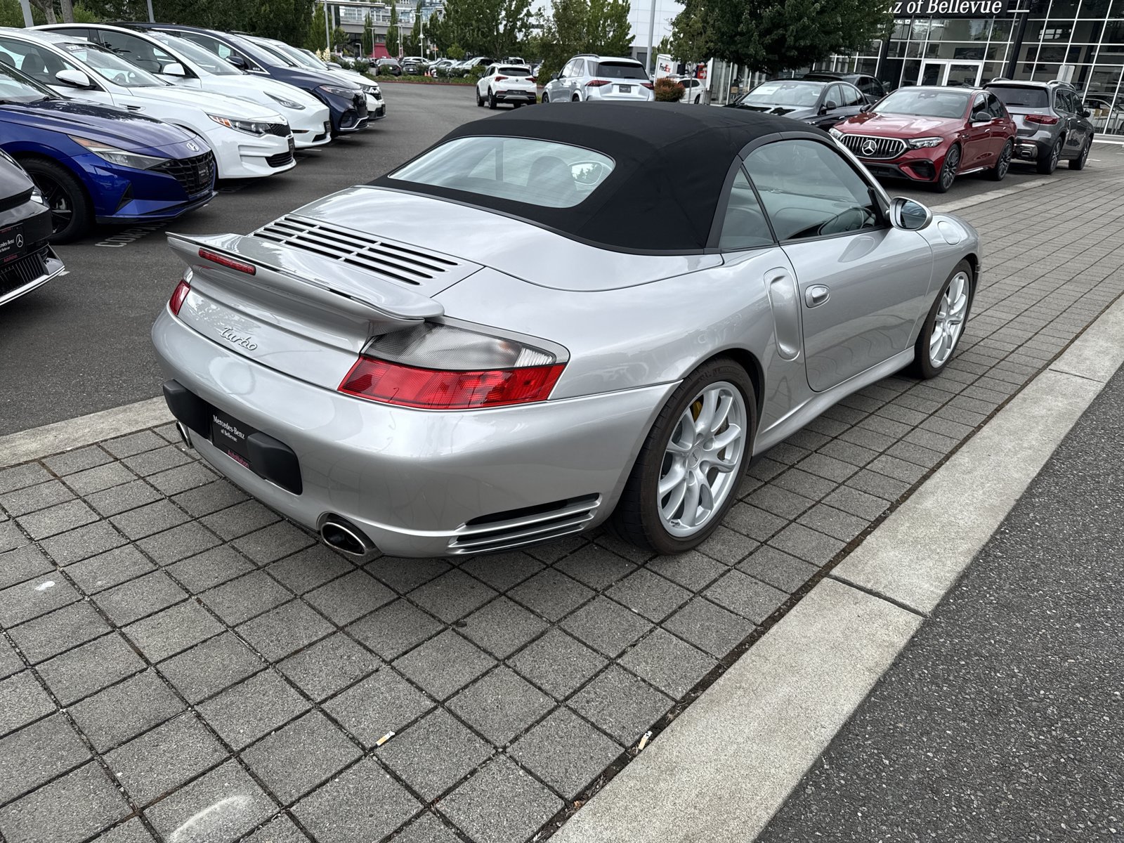 Used 2004 Porsche 911 Turbo AWD/4WD image 5