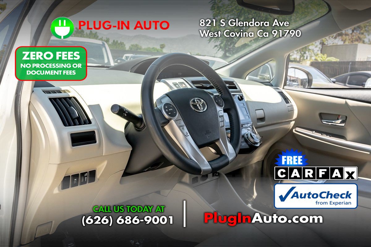 Used 2015 Toyota Prius V Four FWD image 6