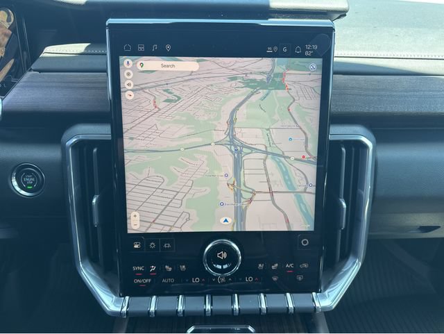 New 2026 GMC Acadia Denali Ultimate w/ LPO, Floor Liner Package AWD/4WD image 22