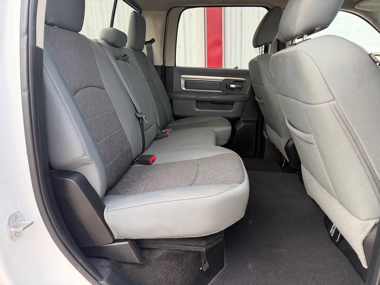 Used 2015 RAM 1500 Lone Star RWD image 22