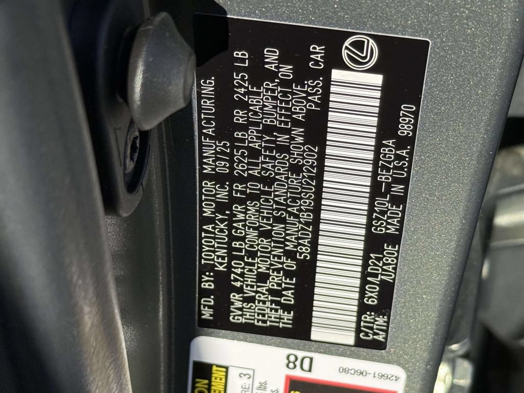 Used 2025 Lexus ES 350 w/ Premium Package FWD image 30