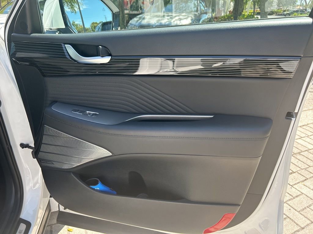 Used 2023 Hyundai Palisade Calligraphy image 54
